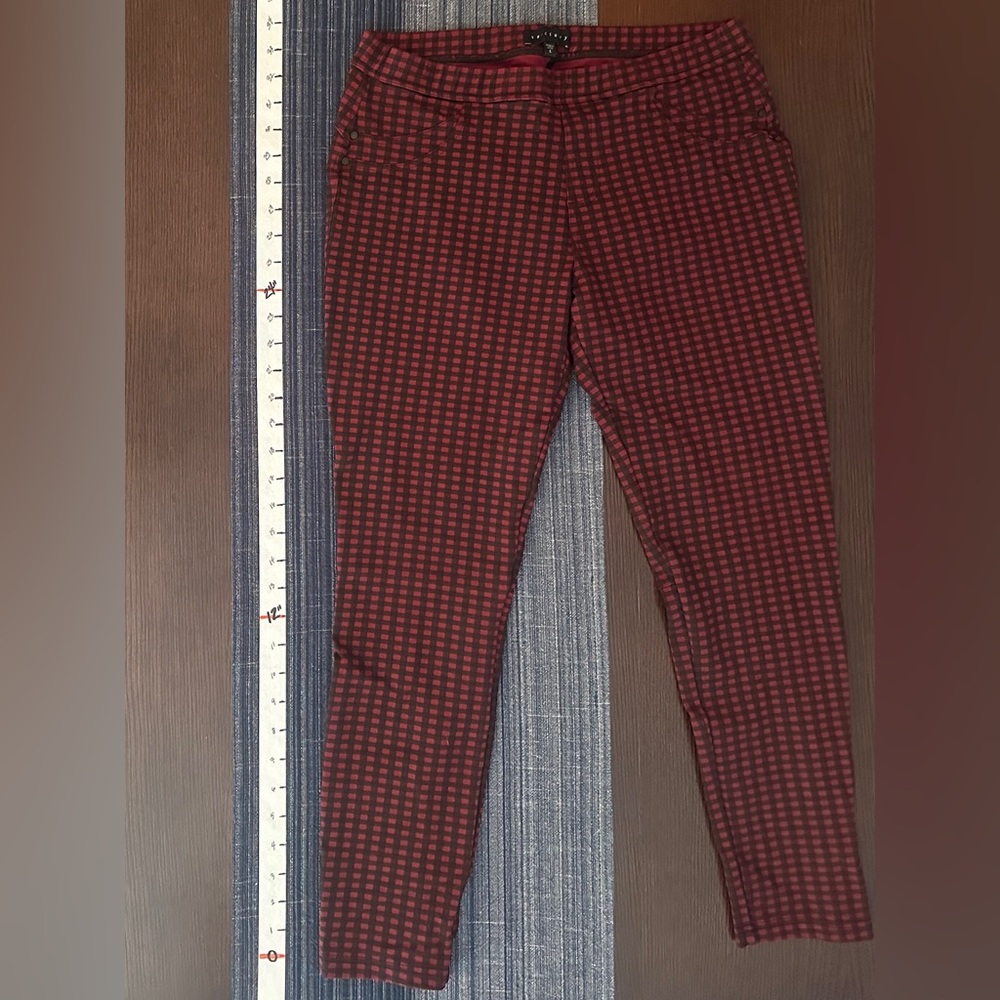Sanctuary Red and Black Checkered Leggings